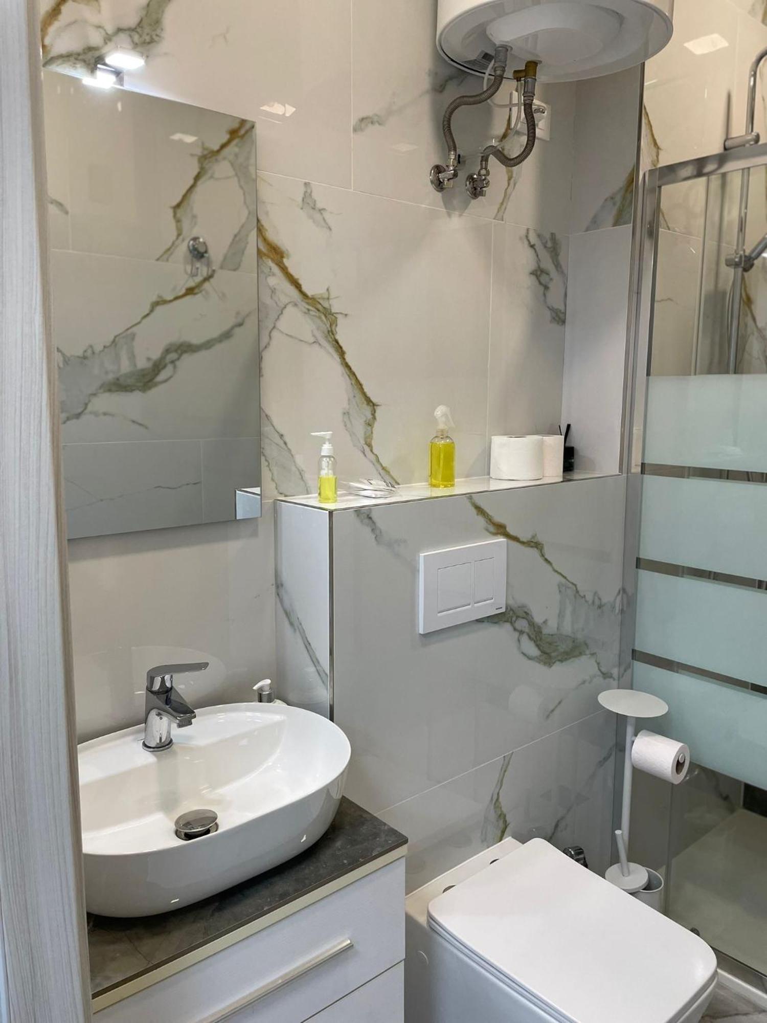 Hotel Loft Office 17 Castel Maggiore Exterior foto